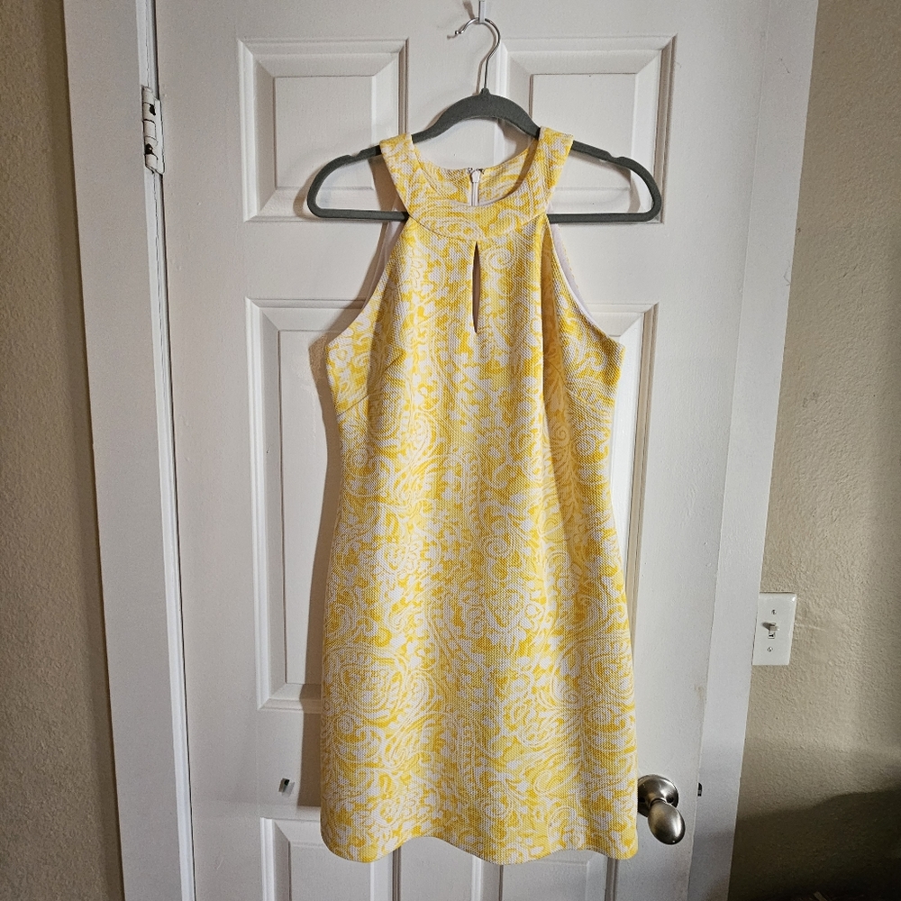 Vince Camuto size 10 yellow and white sleeveless dress